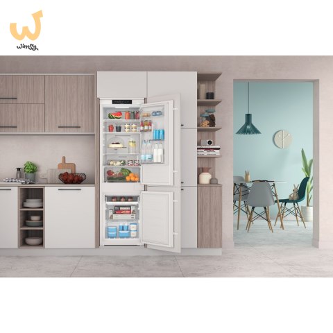 Chłodziarko-zamrażarka INDESIT INC18 T311 Total No Frost Chłodziarko-zamrażarka INDESIT INC18 T311 Total No Frost