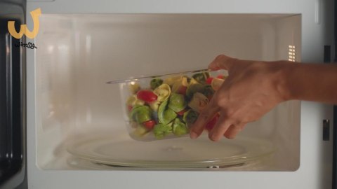 Pojemnik do przechowywania próżniowego FoodSaver FFC023X (1,8l ; FRESH 2.0) Pojemnik do przechowywania próżniowego FoodSaver FFC023X (1,8l ; FRESH 2.0)